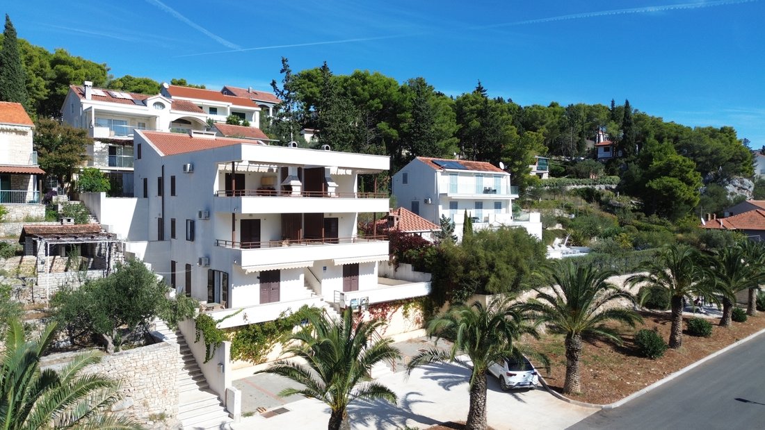 Villa in Milna, Split-Dalmatia County, Croatia 1 - 16711736