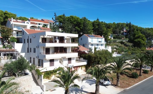 Villa in Milna, Split-Dalmatia County, Croatia 1