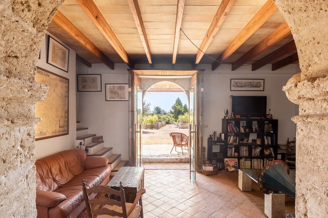 Country House in Lloret de Vistalegre, Balearic Islands, Spain 2 - 11813603