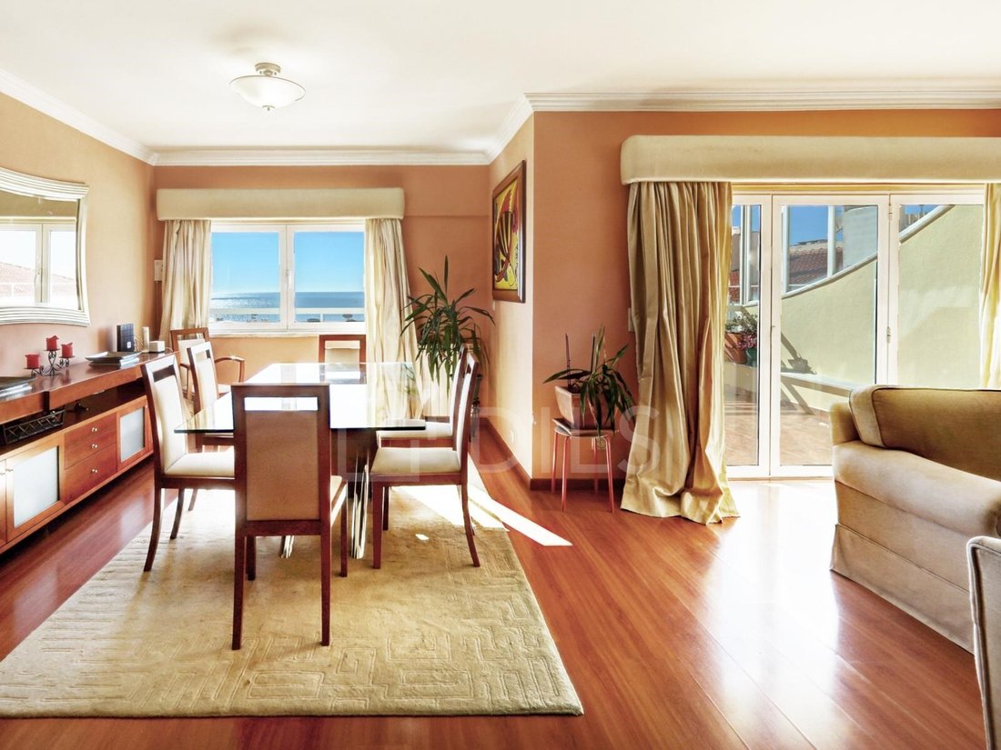 Apartment in Carcavelos e Parede, Lisbon, Portugal 2 - 16704263