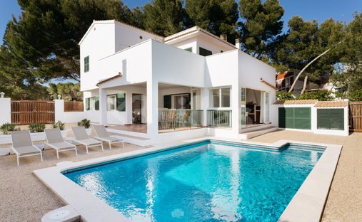 Chalet in es Mercadal, Balearic Islands, Spain 1