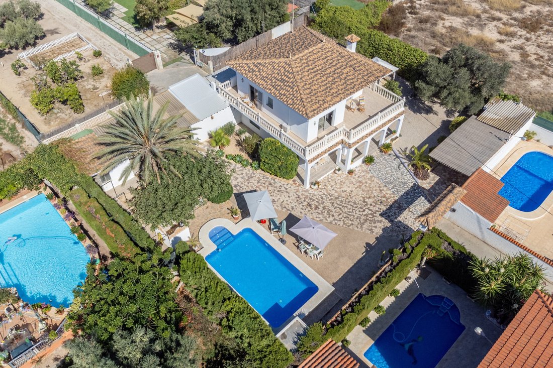 Villa in San Juan de Alicante, Valencian Community, Spain 2 - 16403268