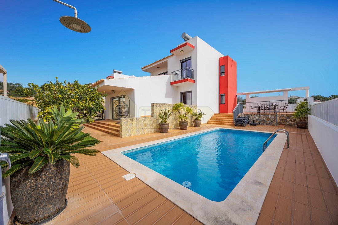 Casa a Loule (Sao Clemente), Algarve, Portogallo 1 - 16664521
