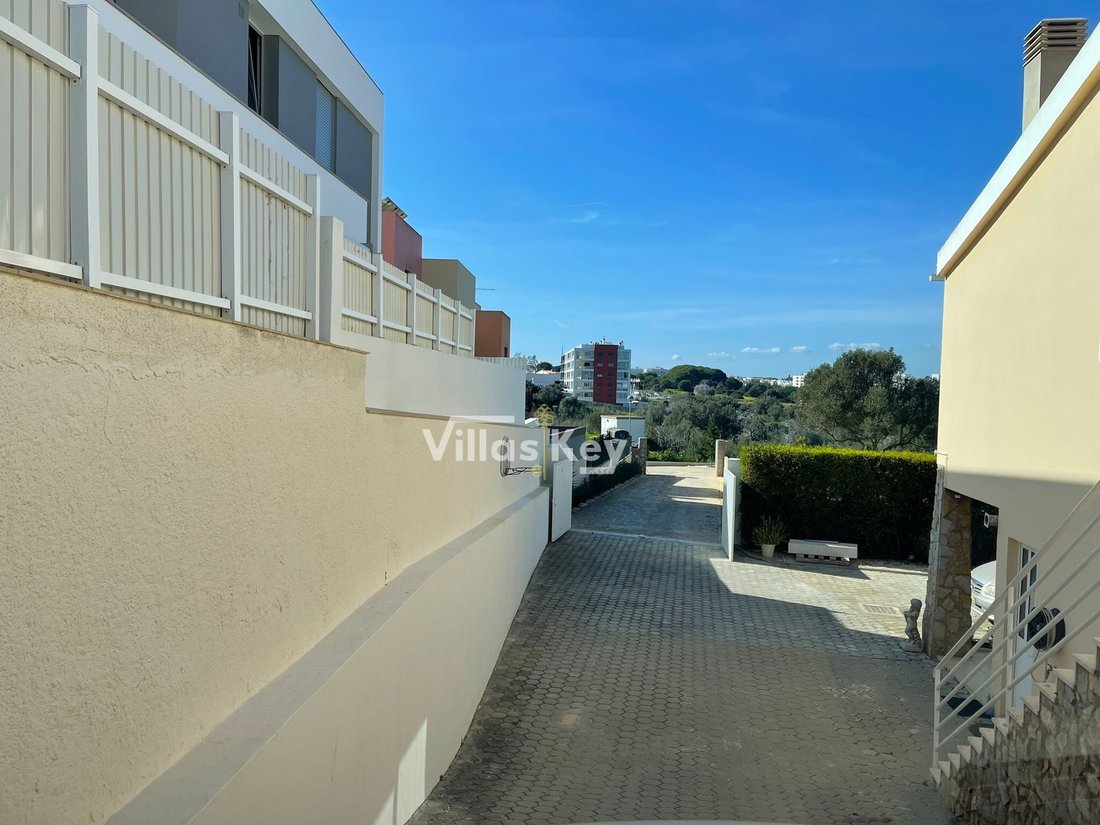 House in Portimao, Algarve, Portugal 4 - 15264586