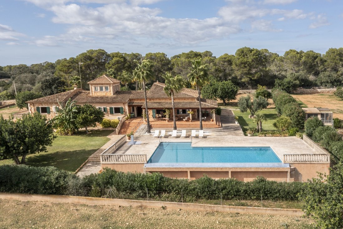 Finca in Felanitx, Balearic Islands, Spain 4 - 16543264
