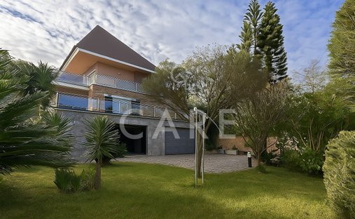 House in Belas, Lisbon, Portugal 1