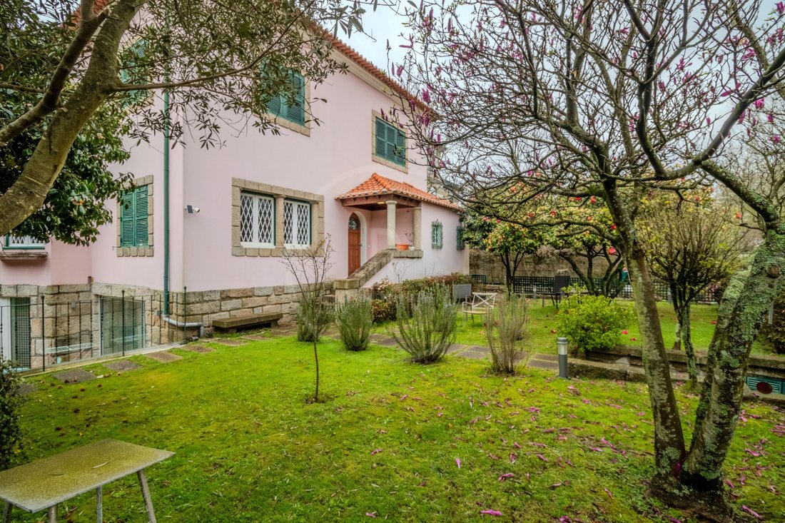 House in Lordelo do Ouro e Massarelos, Porto District, Portugal 1 - 15280628