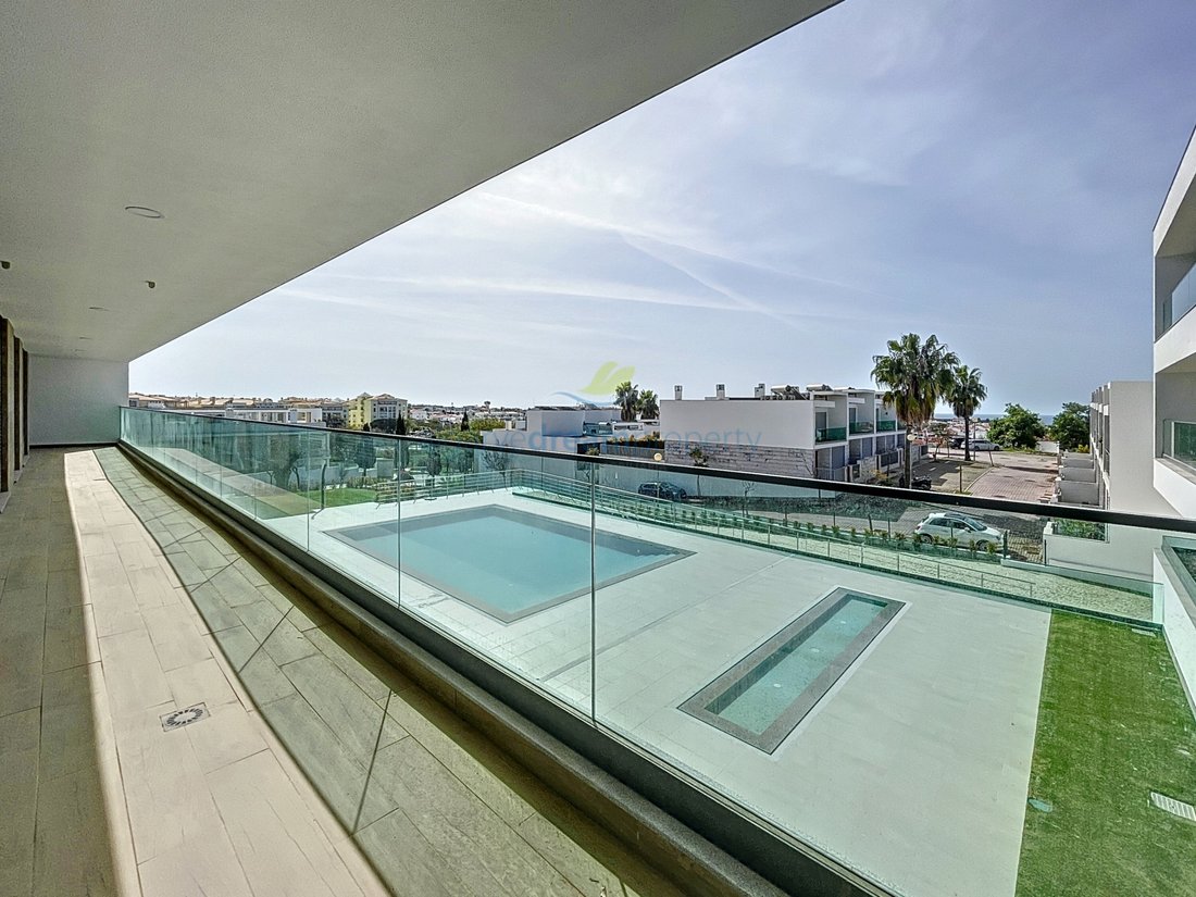 Apartment in Olhos de Agua, Algarve, Portugal 4 - 12196948