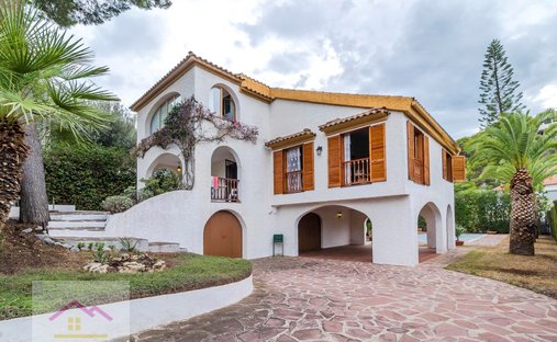 Chalet in Orpesa / Oropesa del Mar, Valencian Community, Spain 1