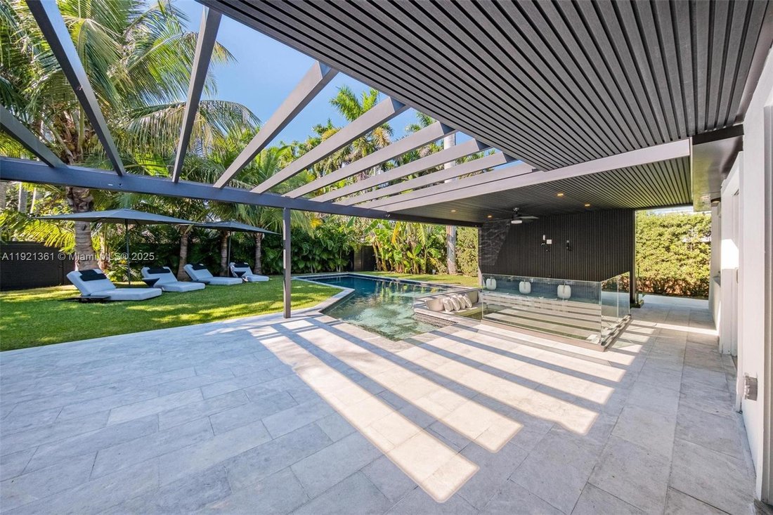 House in Miami, Florida, United States 3 - 16716653