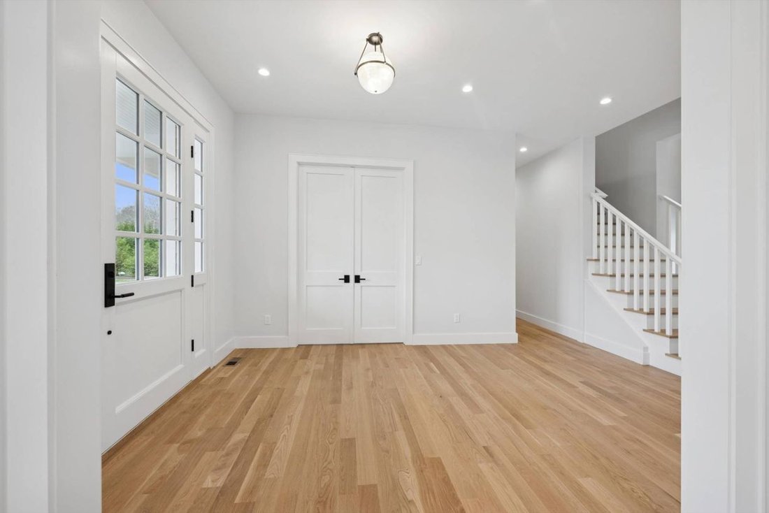 House in Southold, New York, United States 5 - 12873195