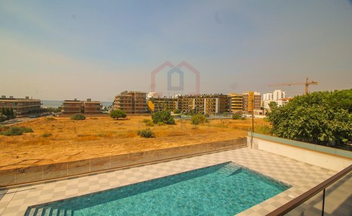 Apartment in Quarteira, Algarve, Portugal 1