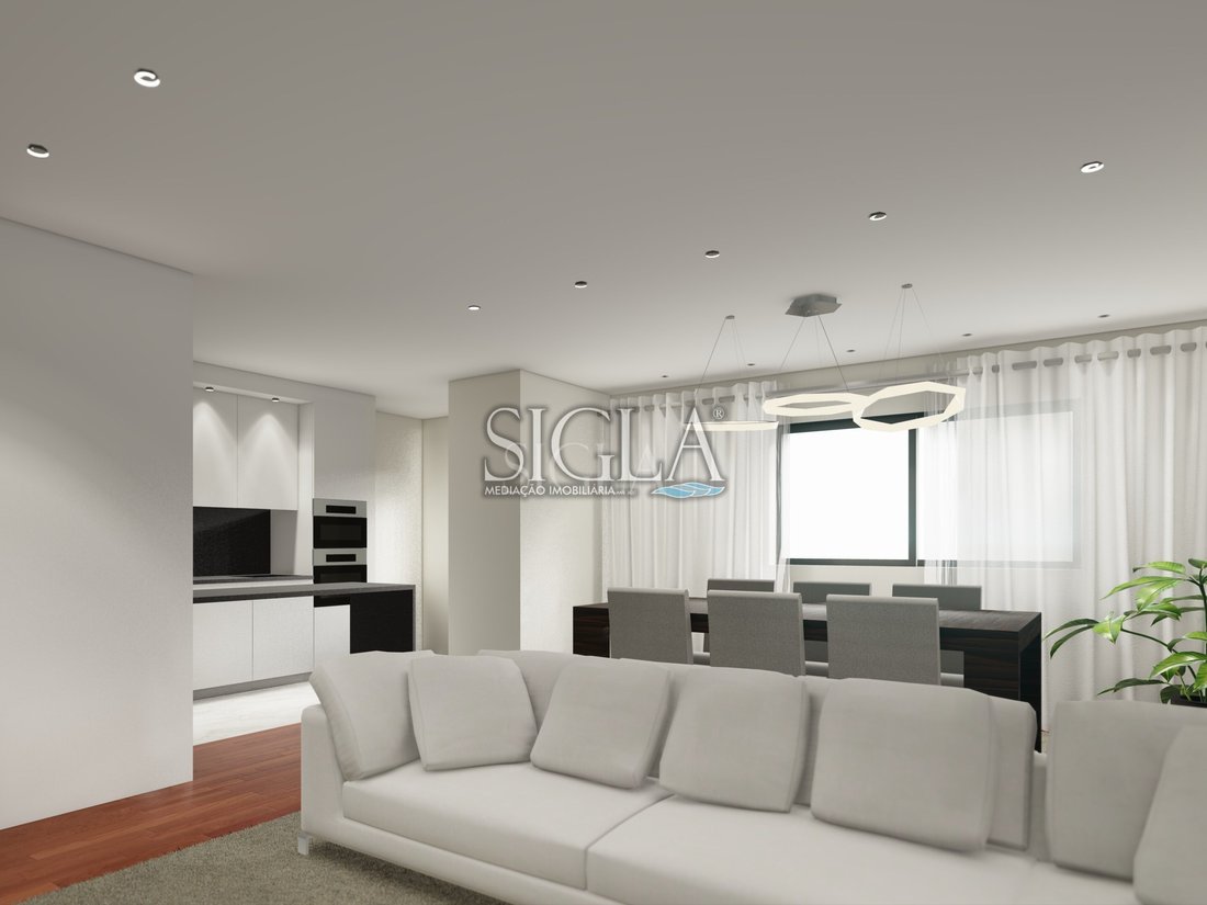 Apartment in Mafamude e Vilar do Paraiso, Porto District, Portugal 2 - 16600621