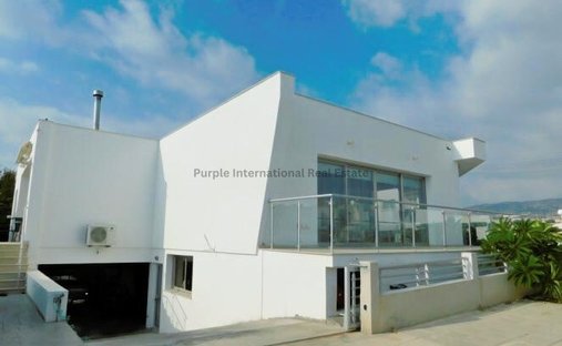 Villa in Kissonerga, Paphos, Cyprus 1