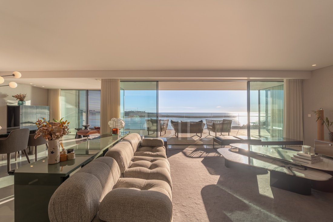 Apartment in Lordelo do Ouro e Massarelos, Porto District, Portugal 2 - 16551841