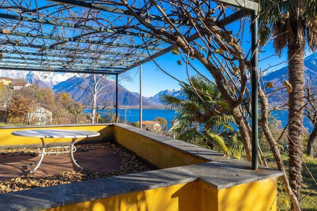 Villa in Vercana, Lombardy, Italy 4 - 16712899