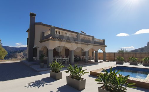 Land in Fuente de Piedra, Andalusia, Spain 1