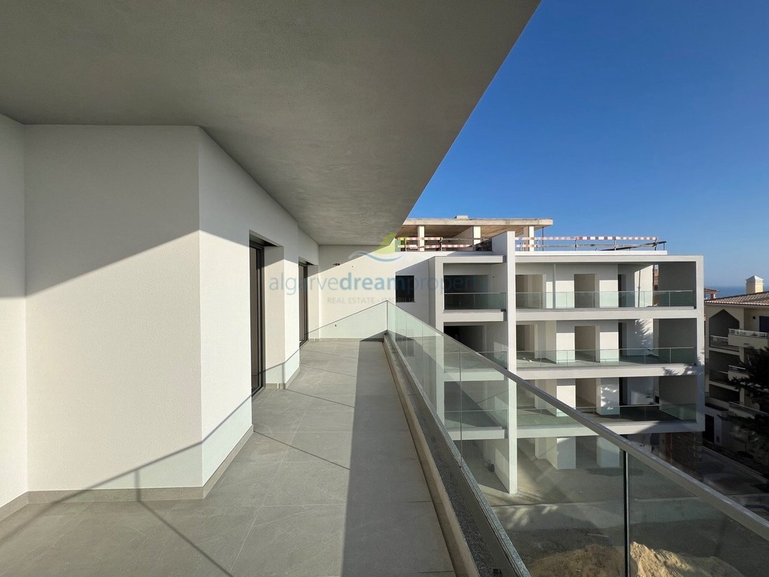 Apartment in Olhos de Agua, Algarve, Portugal 3 - 15513106