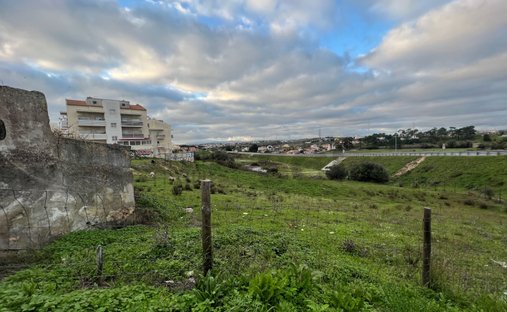 Land in Caparica e Trafaria, Setubal, Portugal 1