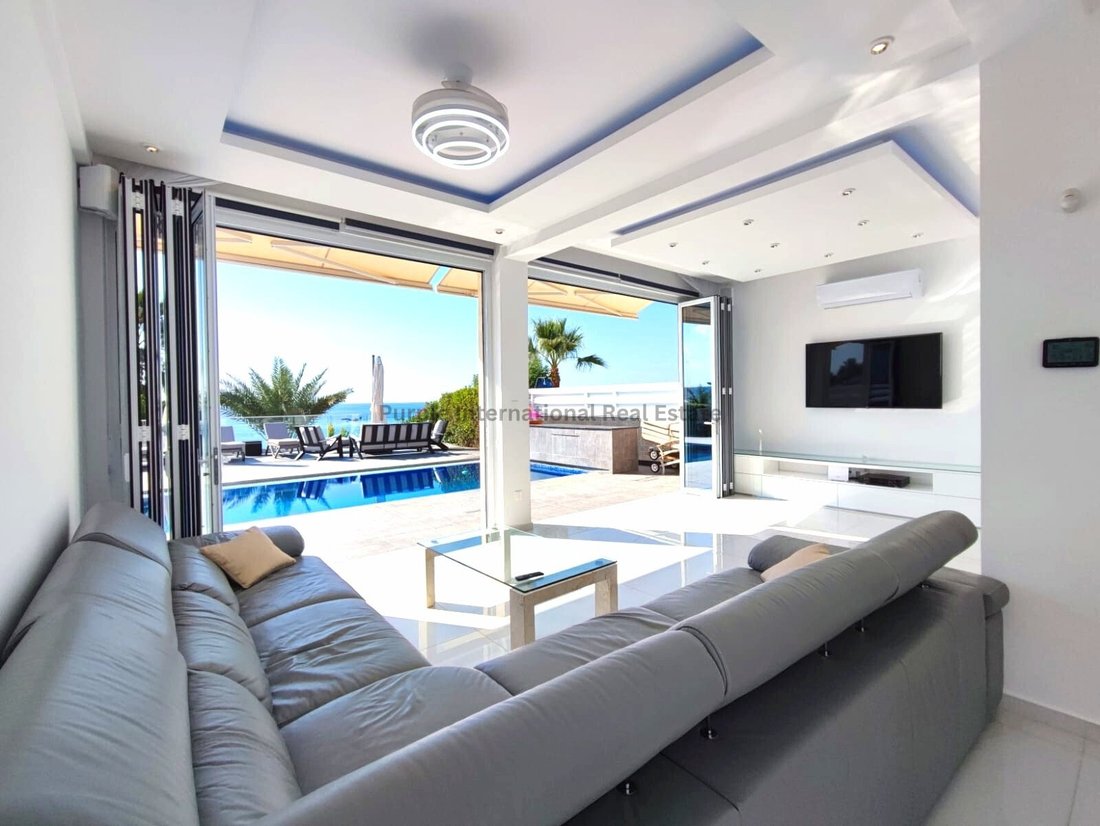 Villa in Peyia, Paphos, Cyprus 2 - 15235619