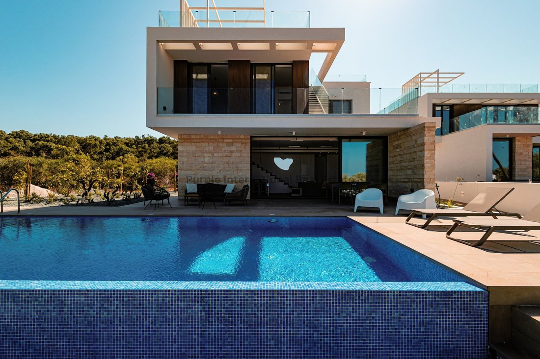 Villa in Paralimni, Famagusta, Cyprus 1 - 14840641