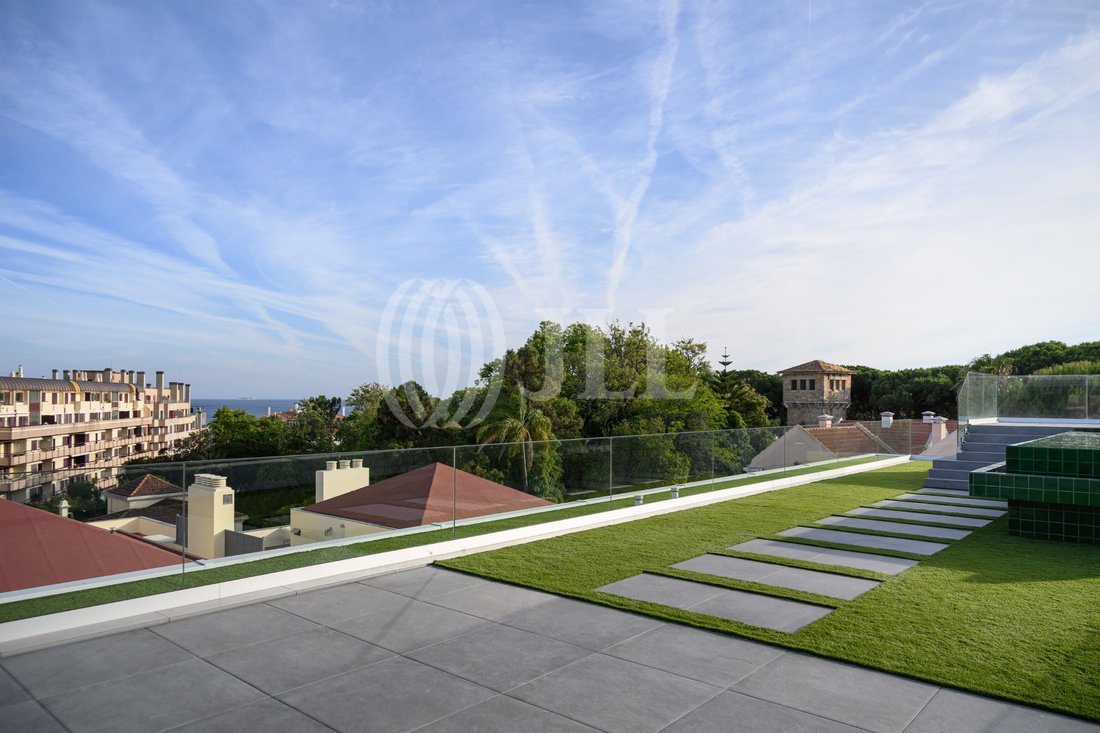 Apartment in Estoril, Cascais e Estoril, Lisbon 1 - 12758667