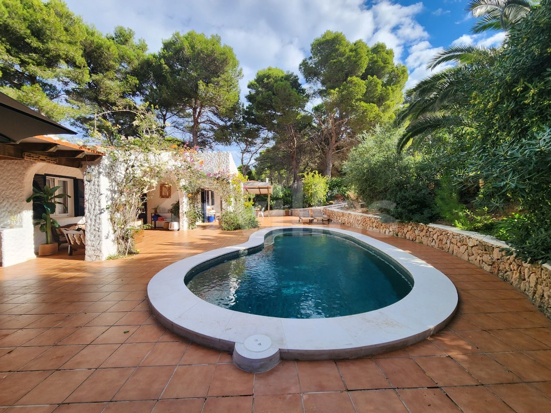 Chalet in es Mercadal, Balearic Islands, Spain 1 - 16477901