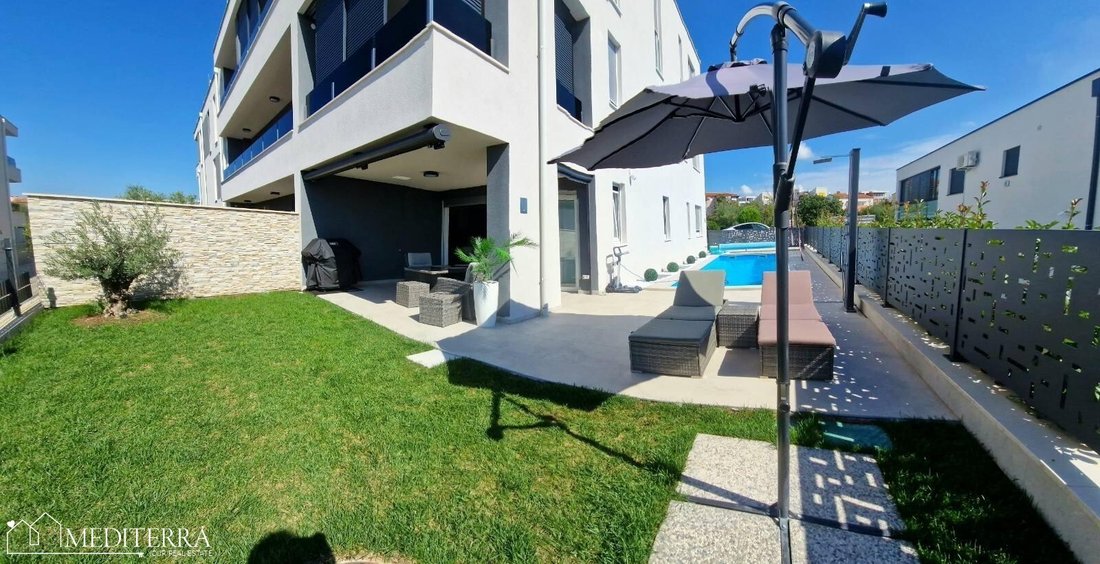 Apartment in Novigrad, Istria County, Croatia 2 - 16716392