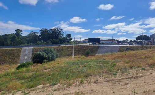Terreno a Charneca de Caparica e Sobreda, Setúbal Municipality, Portogallo 1