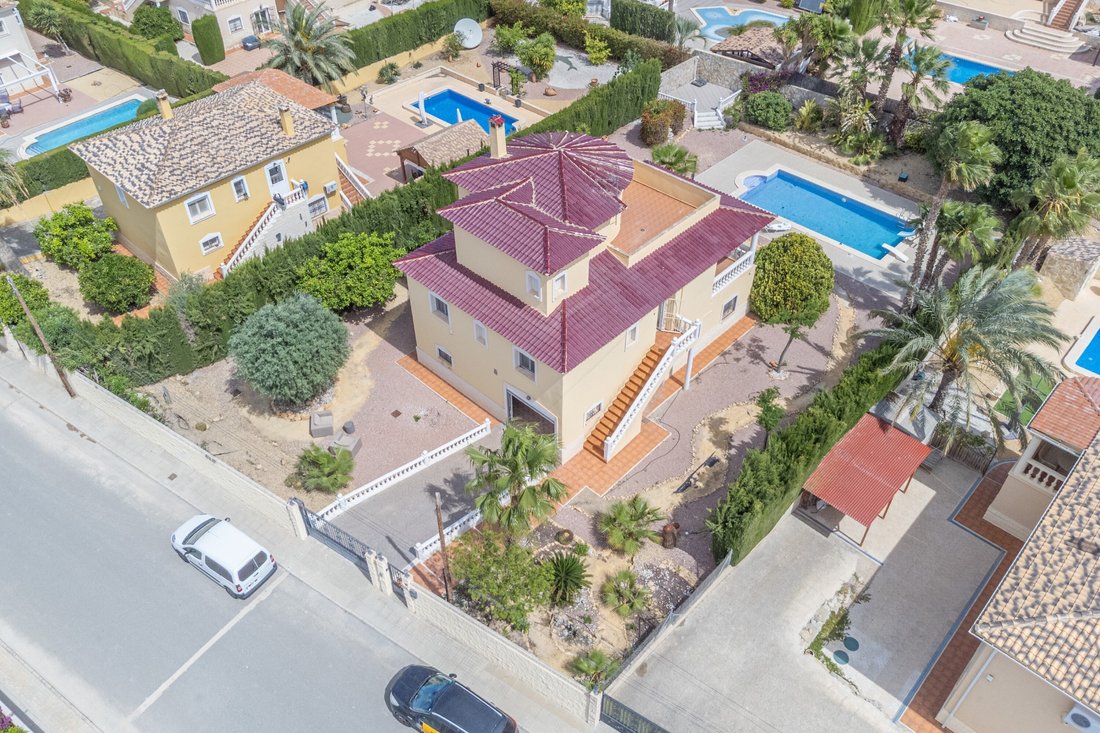 Villa in Mutxamel, Valencian Community, Spain 4 - 15856031