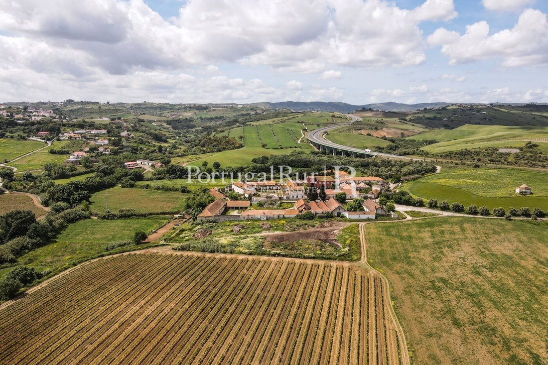 Finca in Castanheira do Ribatejo e Cachoeiras, Lisbon, Portugal 2 - 14876511