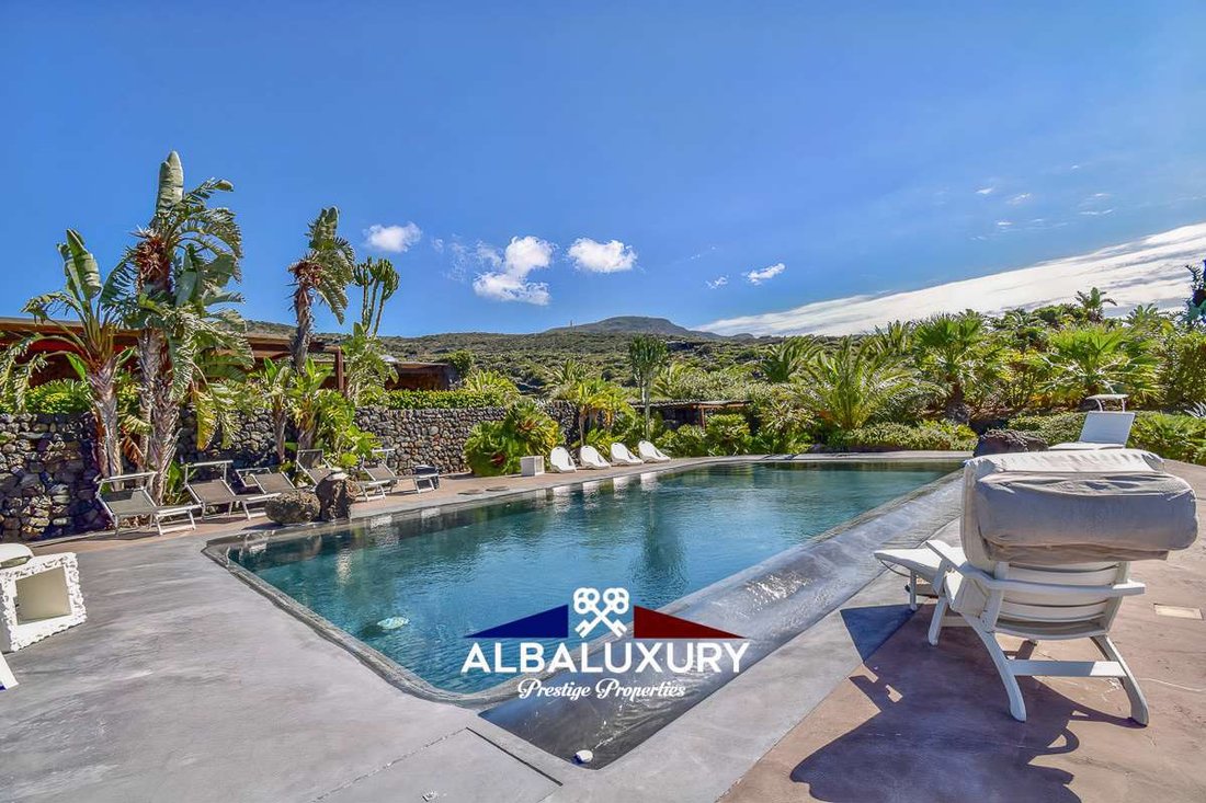 Villa in Scauri, Sicily, Italy 4 - 15347364