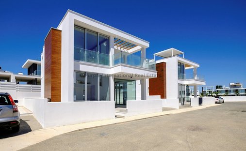 Villa in Paralimni, Famagusta, Cyprus 1