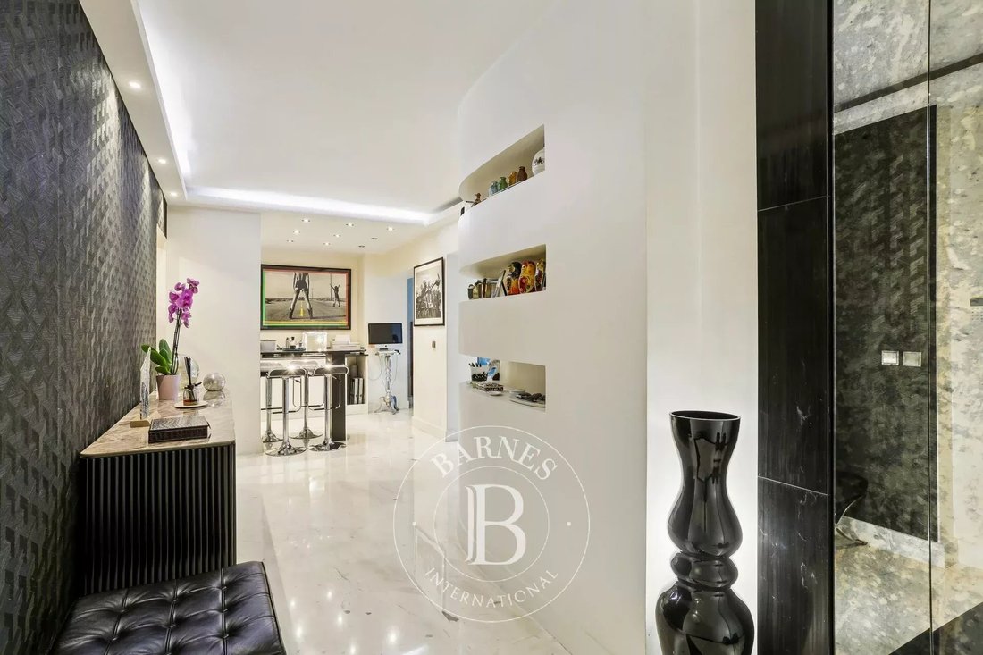 Apartment in Porte Dauphine, Paris 16e Arrondissement, Paris 2 - 16715546