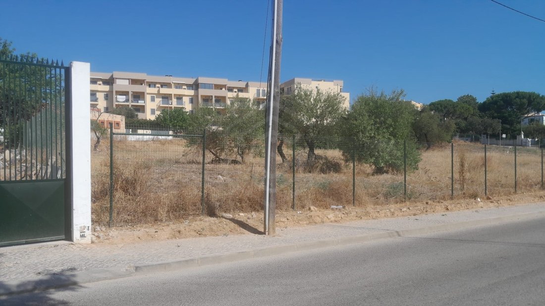 Land in Loule (Sao Clemente), Algarve, Portugal 2 - 15992564