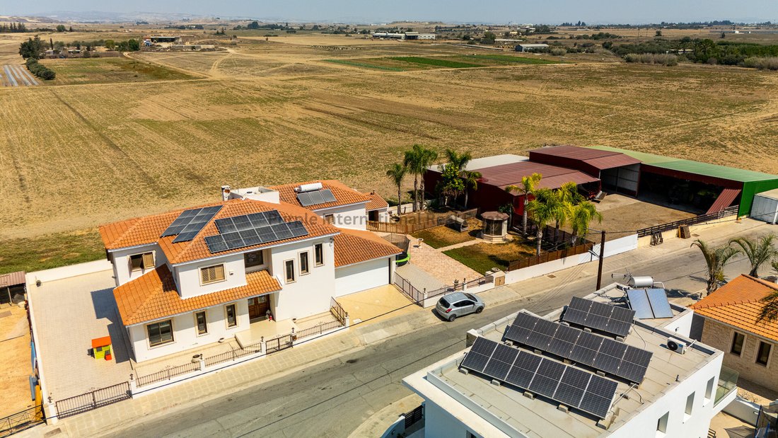 Villa in Kiti, Larnaca, Cyprus 1 - 16712707