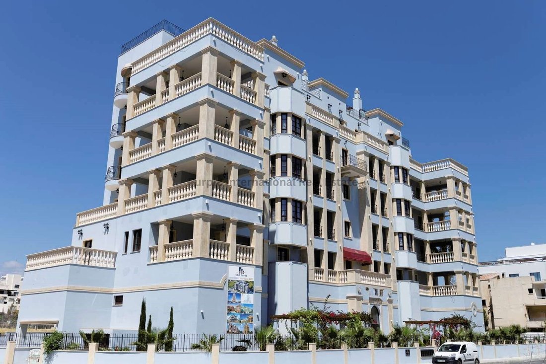 Apartment in Germasogeia, Limassol, Cyprus 1 - 16712355