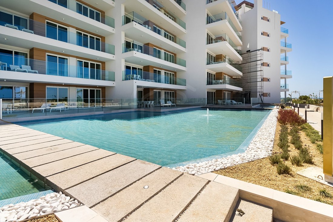 Apartment in Vilamoura, Quarteira, Algarve 2 - 14342416