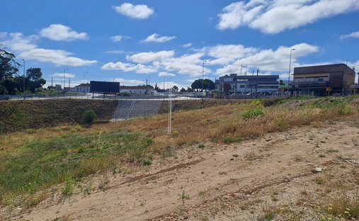 Terreno en Charneca de Caparica y Sobreda, Setúbal Municipality, Portugal 1