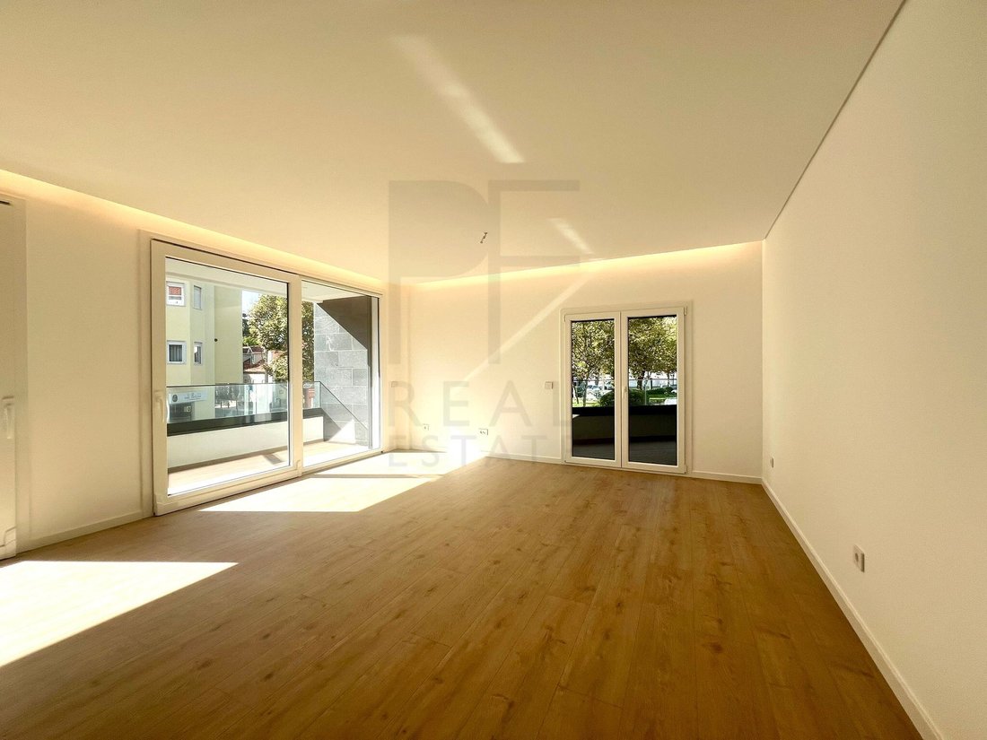 Apartment in Parede, Lisbon, Portugal 1 - 16292152