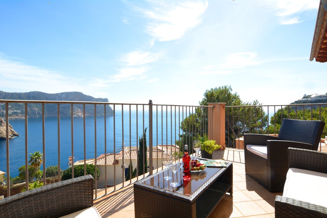 Villa in Port d'Andratx, Andratx, Balearic Islands 2 - 15617350
