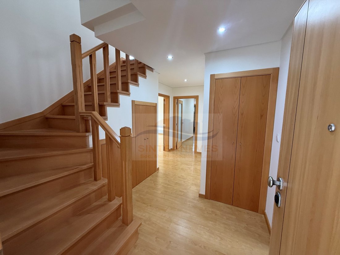 Apartment in Carcavelos e Parede, Lisbon, Portugal 1 - 15563792