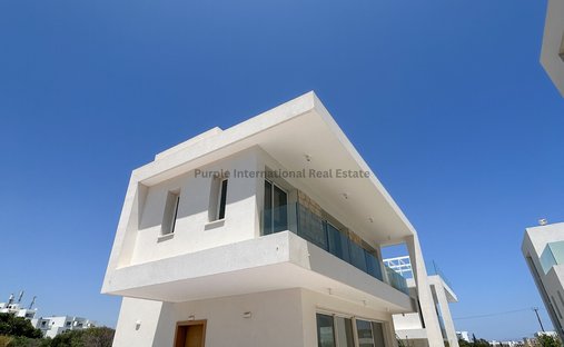 Villa in Paralimni, Famagusta, Cyprus 1