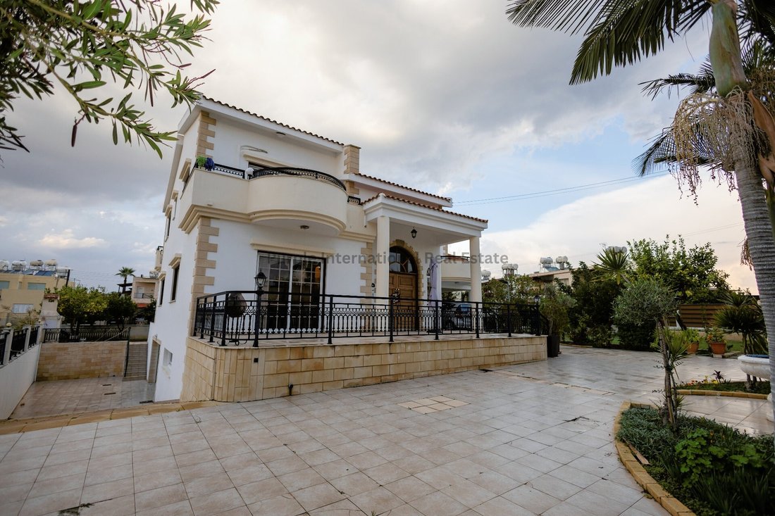 Villa in Pyla, Larnaca, Cyprus 1 - 15236018
