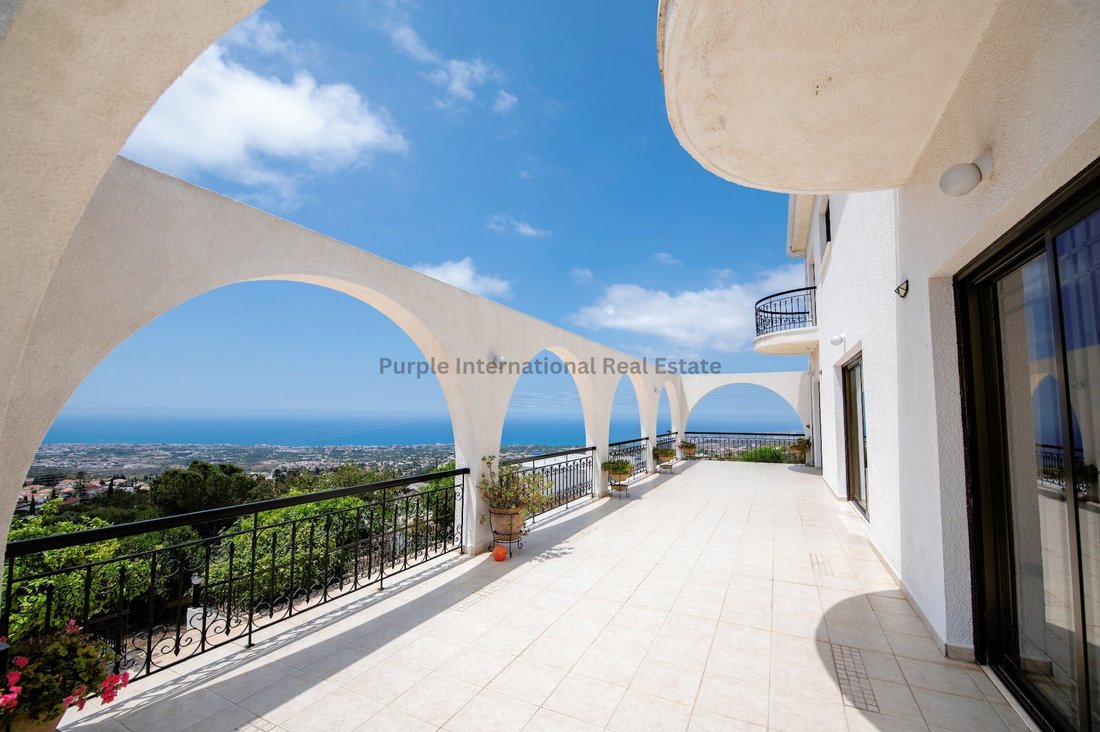 Villa in Melissovouno, Paphos, Cyprus 2 - 15235901