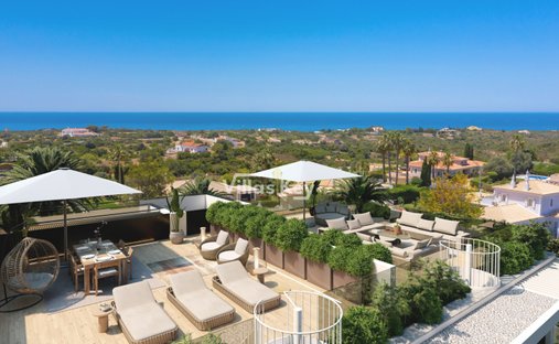 Apartment in Porches, Algarve, Portugal 1