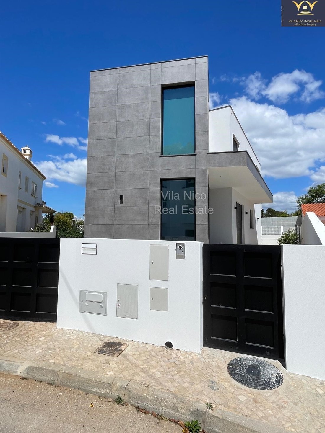 House in Alvor, Algarve, Portugal 2 - 14445941