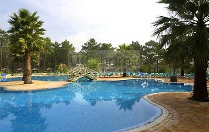 Land in Herdade Da Aroeira, Charneca de Caparica e Sobreda, Setubal 2 - 13989469
