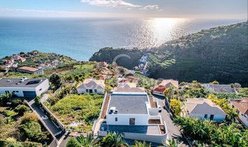 Villa a Ponta do Sol, Madera, Portogallo 2