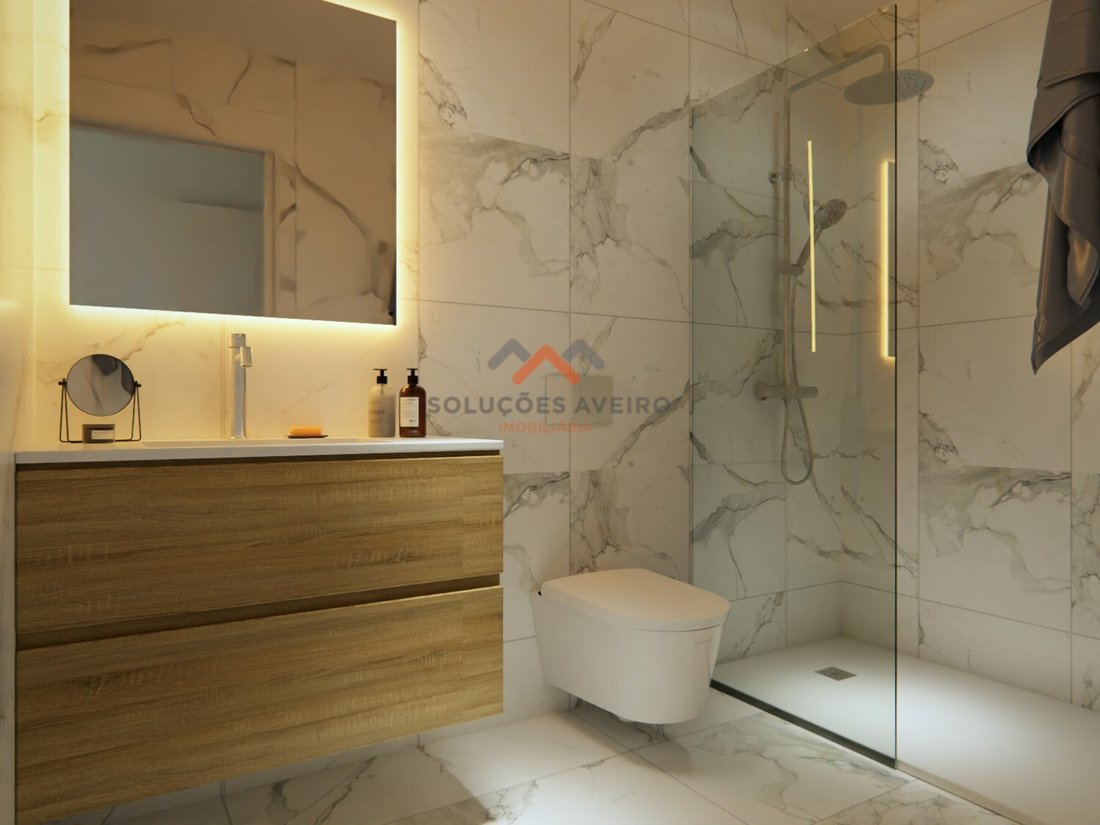 Apartment in Gloria e Vera Cruz, Aveiro District, Portugal 3 - 16569852